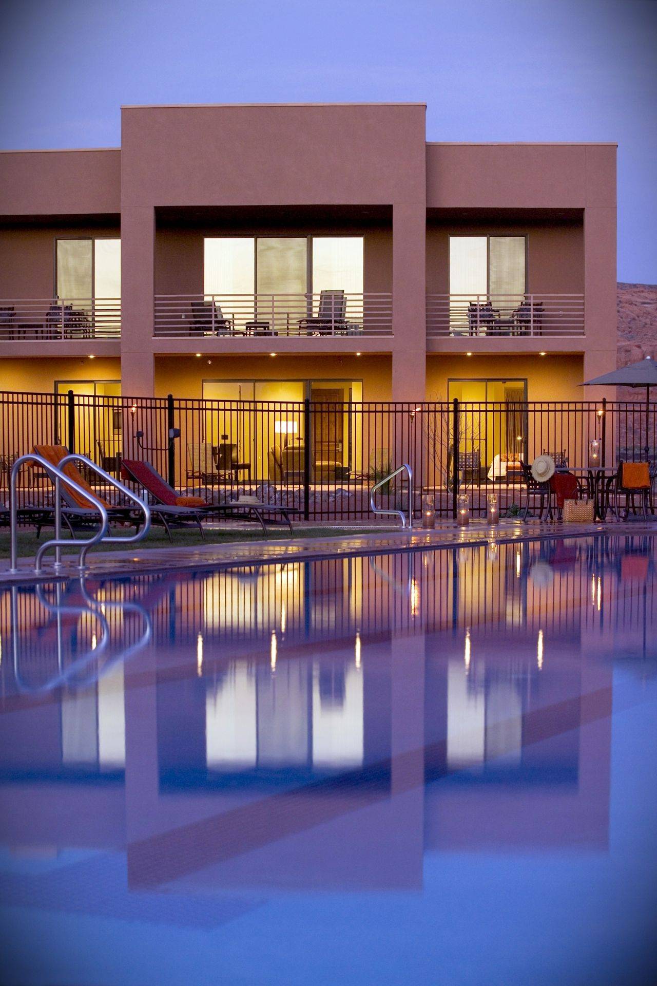 Red Mountain Resort-villas_pool reflection